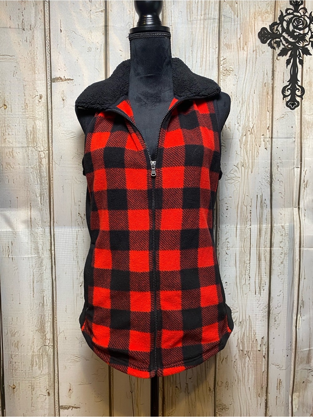Chaps Red and Black Buffalo Plaid Sherpa Collared Vest Sz-M